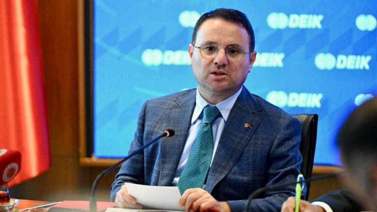 Akın Gürlek: Hakim ve savcı atamalarında yeni sistem 2027’de başlayacak