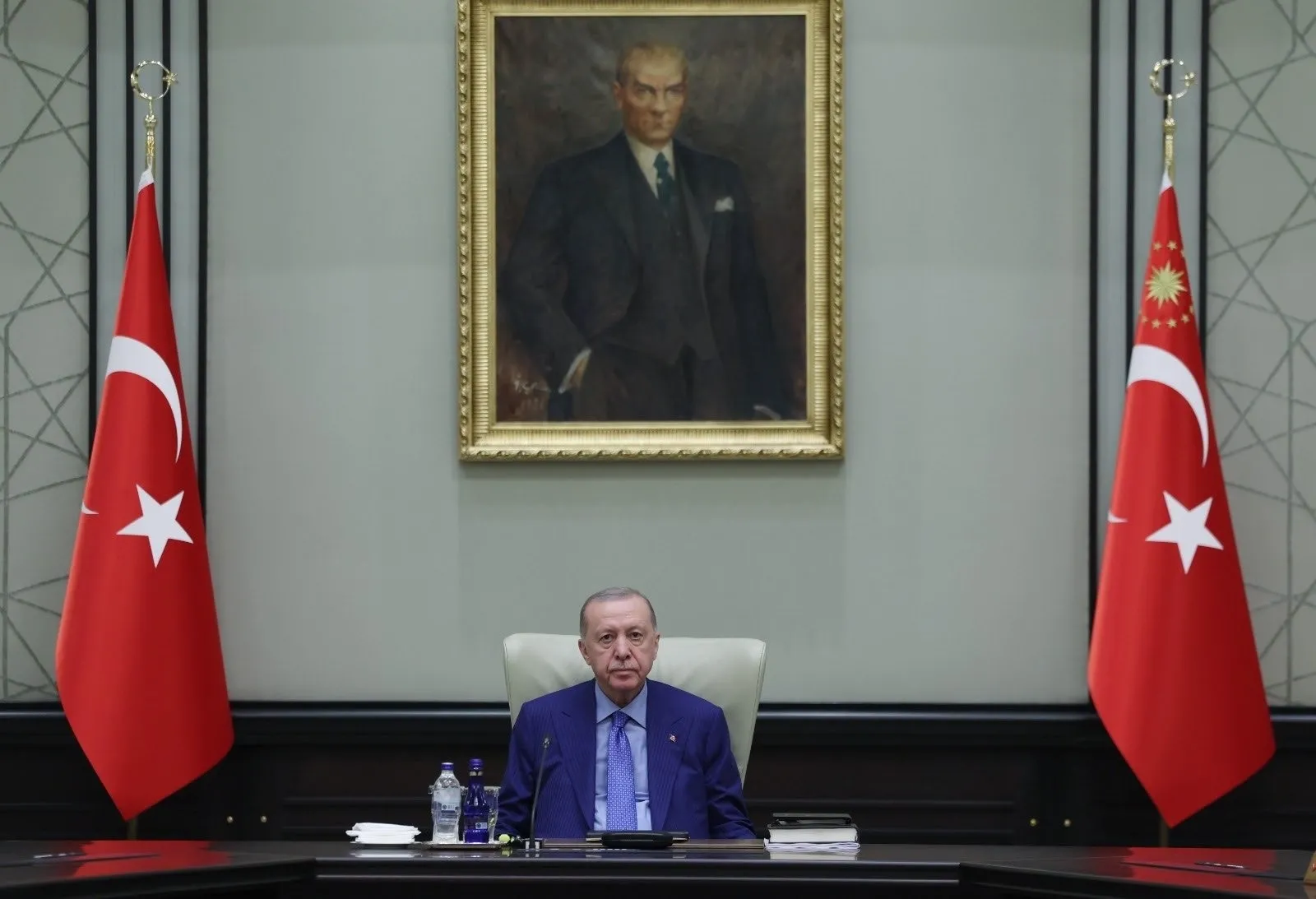 Bakan Çiftçi'den fon mesajı: "Milletimizin helal kazancına uzanan eli kırarız"