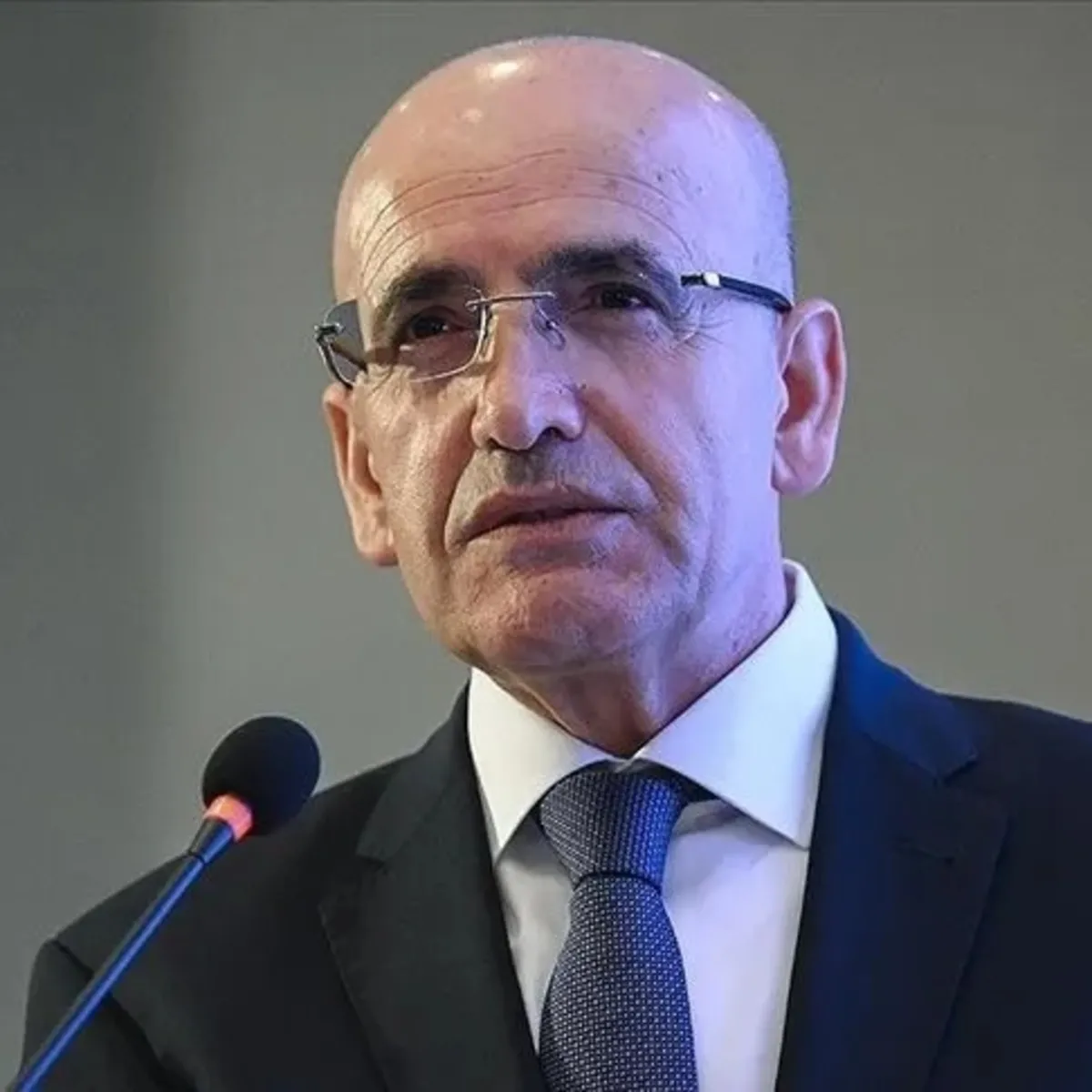 Bakan Şimşek: Reel sektörün kapasitesini korumak önceliğimiz, piyasa bozucu işlemlere yönelik hukuki süreç devam ediyor