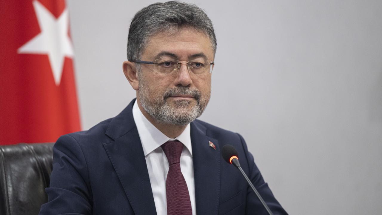 Bakan Yumaklı: 5,3 milyar dolarlık dev finansman paketi için imzalar atıldı