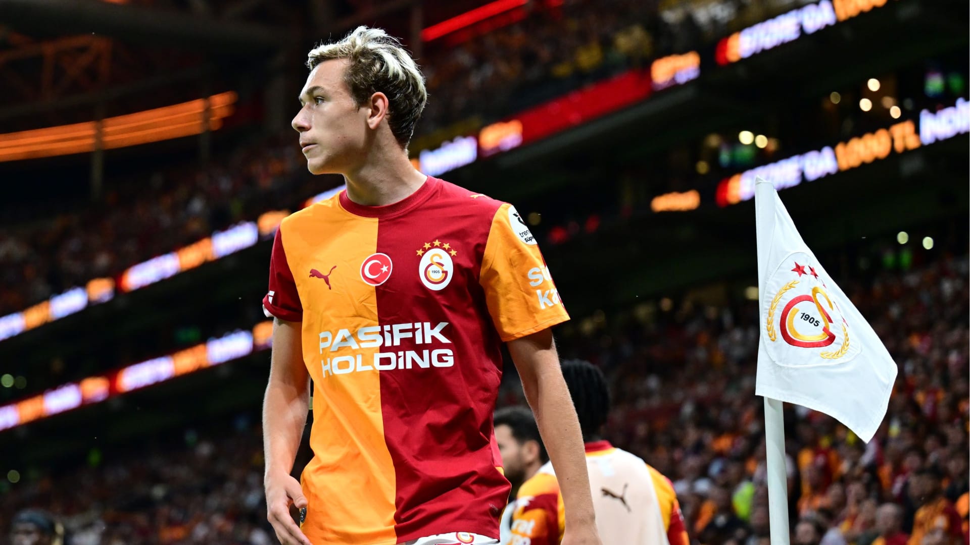 Galatasaraylı Aleksey Batrakov’a Rusya’dan milli davet