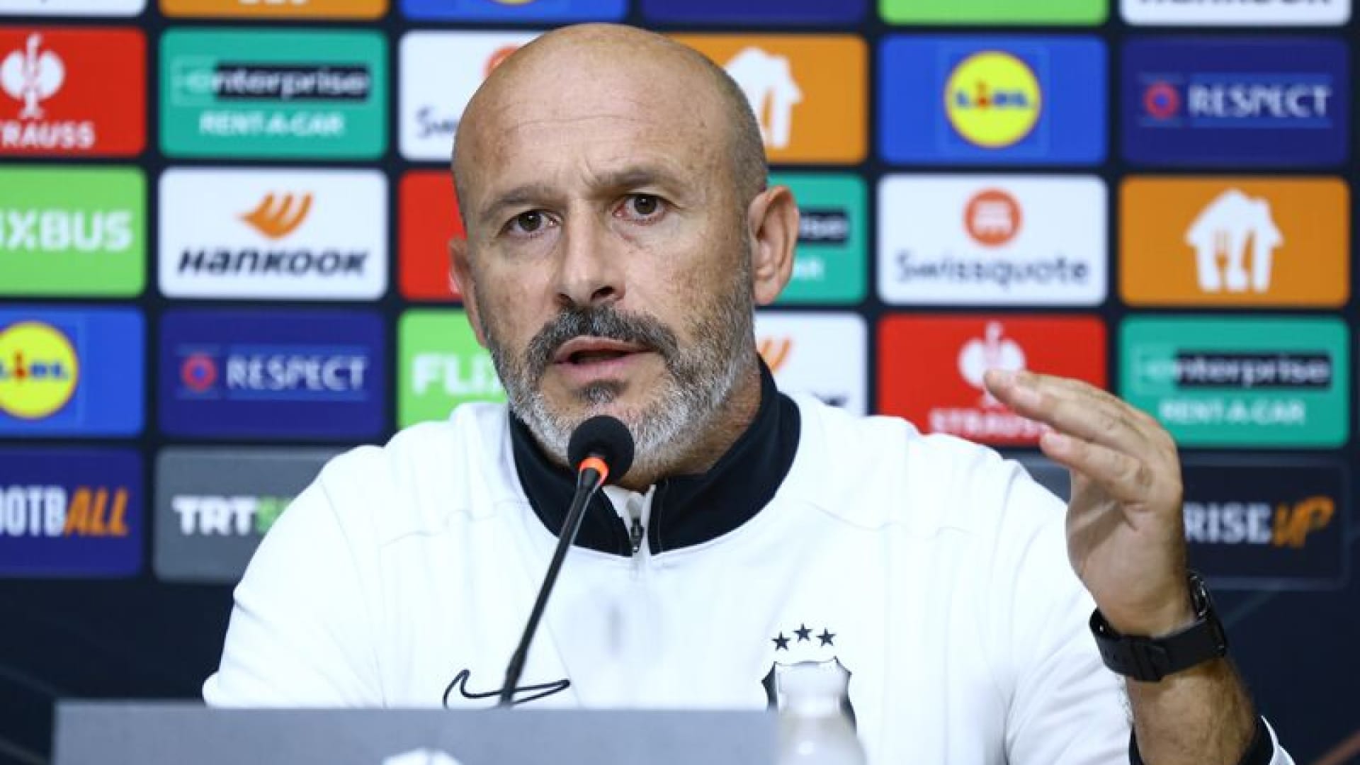Beşiktaş’ın UEFA Avrupa Ligi kadrosu açıklandı