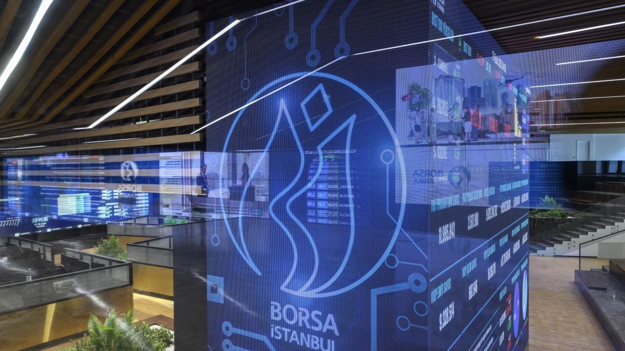 BIST 100’de yüzde 6’yı aşan düşüş sonrası devre kesici uygulandı
