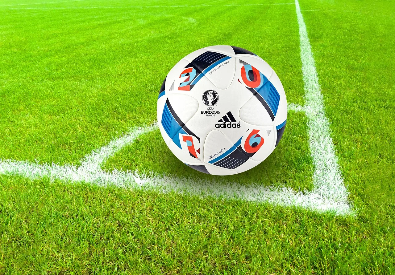 Brentford, Londra derbisinde Chelsea'yi farklı geçti