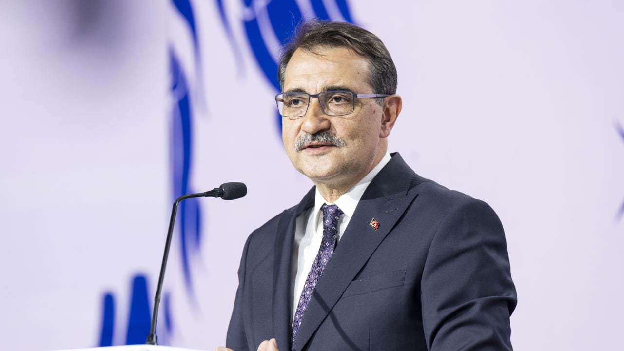 Dönmez: Türkiye yapay zeka çağında yalnızca teknolojiyi kullanan ülke olmamalı