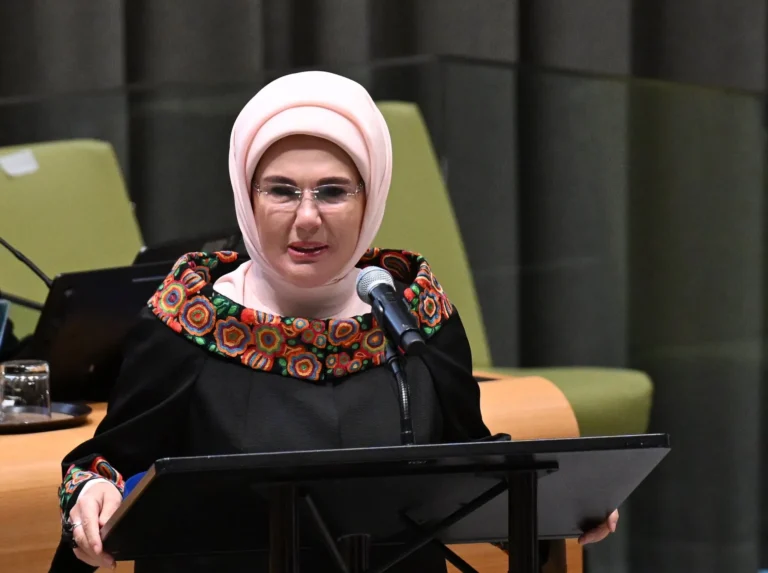 Emine Erdoğan’dan gelecek için kritik çağrı: “Döngüsel ekonomi tercih değil zorunluluk”