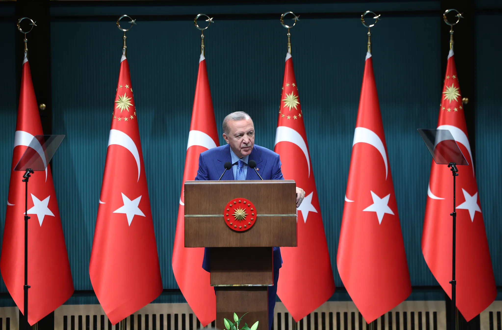 Finansal istikrara kurulan kumpas bozuluyor! Fon krizinde düğmeye basıldı | Yatırımcılar o tarihe dikkat: Uzman isim A Haber'de açıkladı