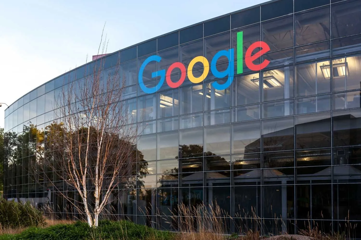 Google'a 403 milyon avroluk dev ceza! Konum verileri mercek altında: 6 ay süre tanındı
