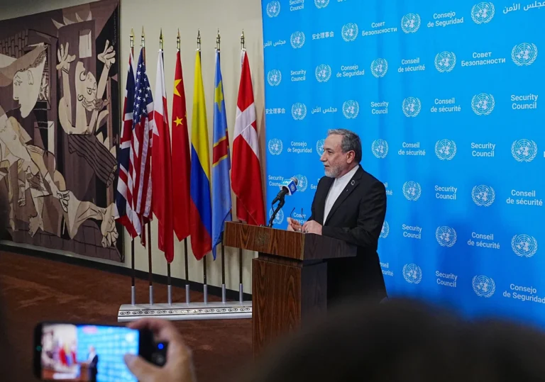 İran'dan Trump'ın ateşkes teklifini reddetmesine ilişkin dikkat çeken rest! "Savaşa da diplomasiye de hazırız"