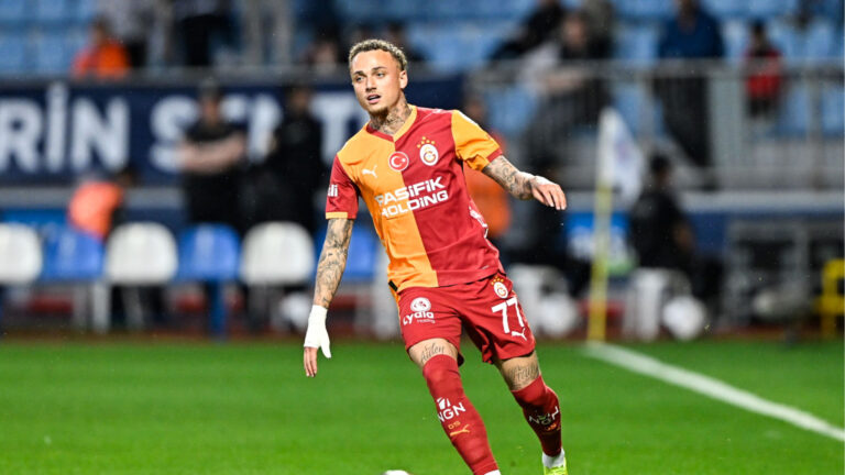 Lang'dan G.Saray'a mesaj!
