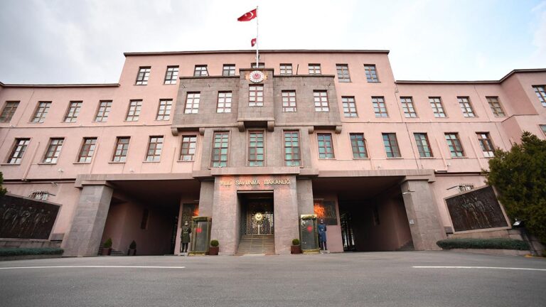 MSB: Yunanistan barış ve istikrara zarar verebilecek faaliyetlerden kaçınmalıdır
