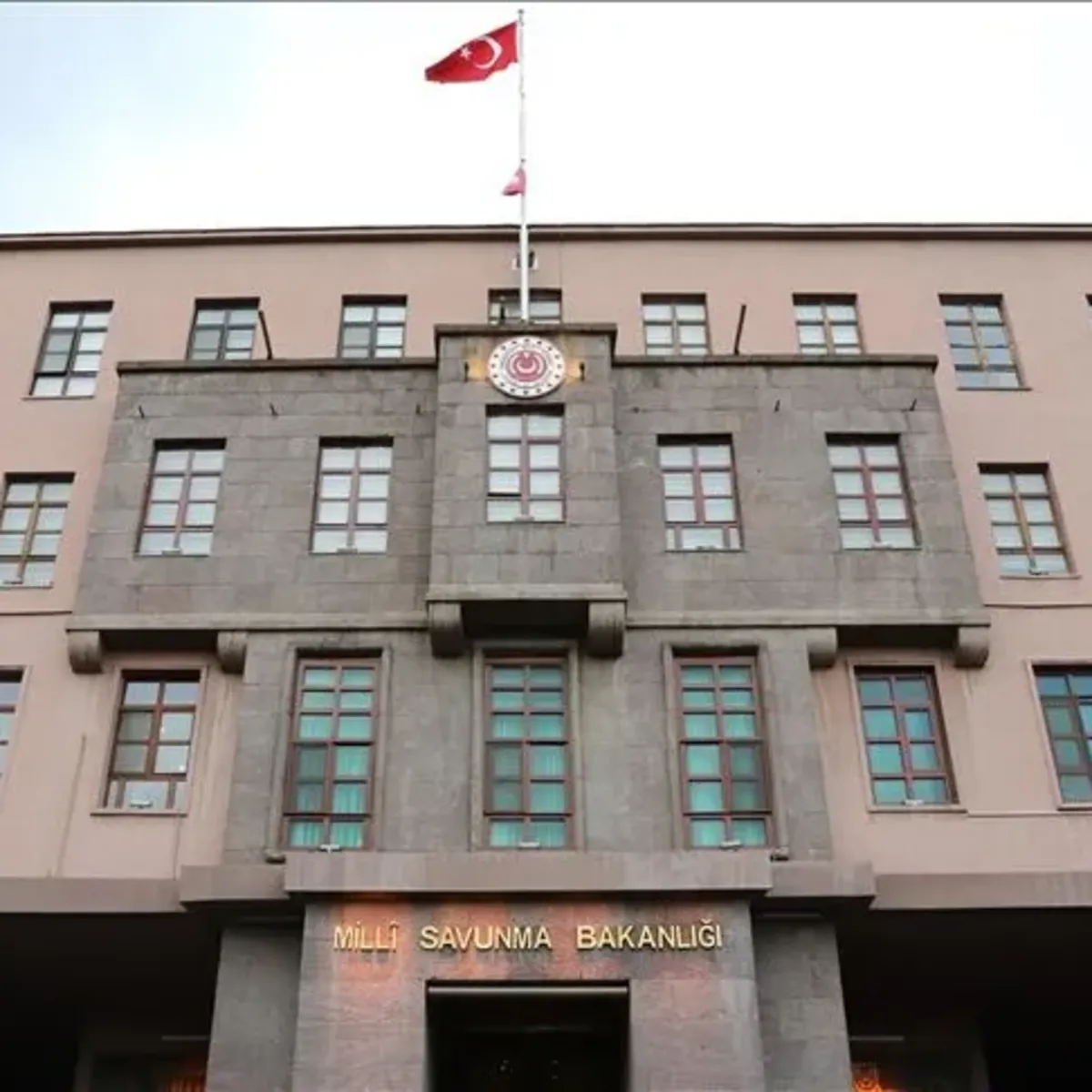 MSB'den Yunanistan'a net uyarı: Türkiye Doğu Akdeniz'deki haklarını koruyacak