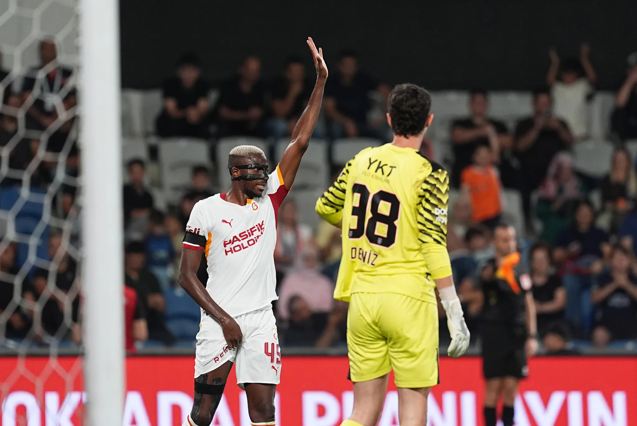 Osimhen'in dönüş tarihi belli oldu! Kasımpaşa maçında sahada olması bekleniyor