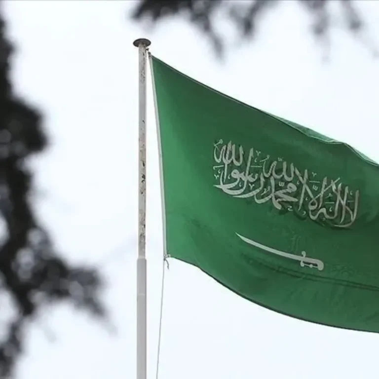 Suudi Arabistan Cazan'da tehlike uyarısı verdi