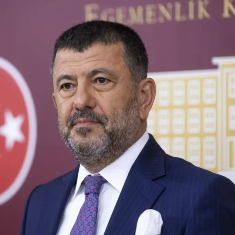 Yeni Parti milletvekili Veli Ağbaba aniden rahatsızlandı! Hastaneye kaldırıldı