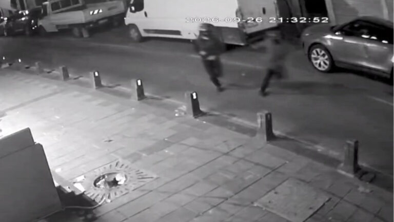 Çay ocağına silahlı saldırı! Vahşet anları!