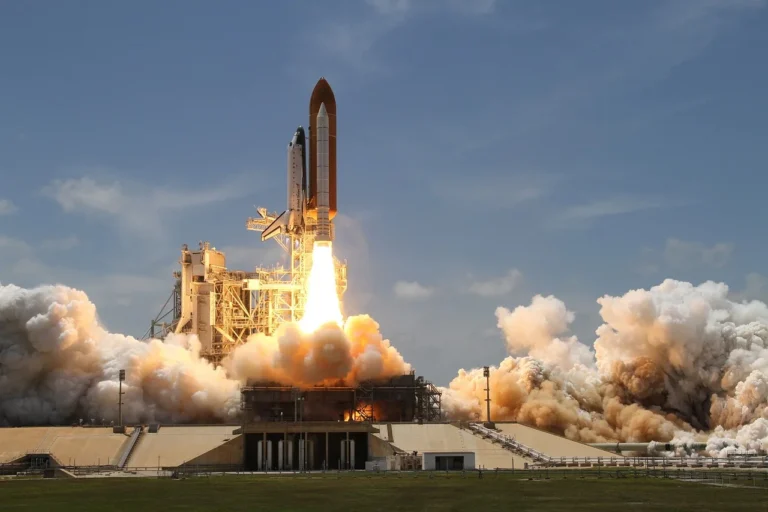NASA'nın Crew-13 Görevi Uzay İstasyonu'na Doğru Yola Çıktı